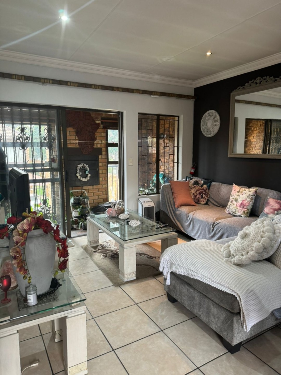 3 Bedroom Property for Sale in Bedfordview Gauteng