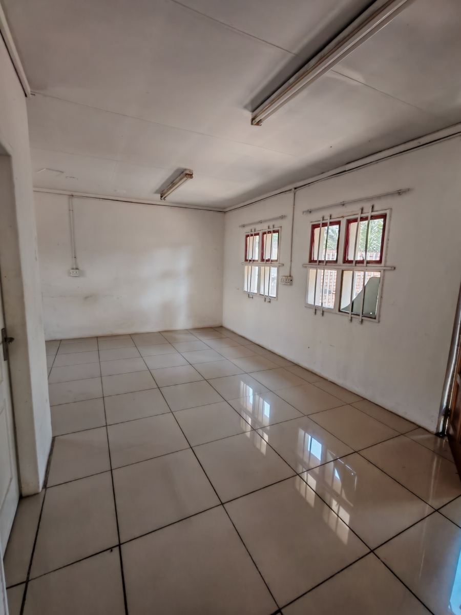 To Let 1 Bedroom Property for Rent in Valhalla Gauteng