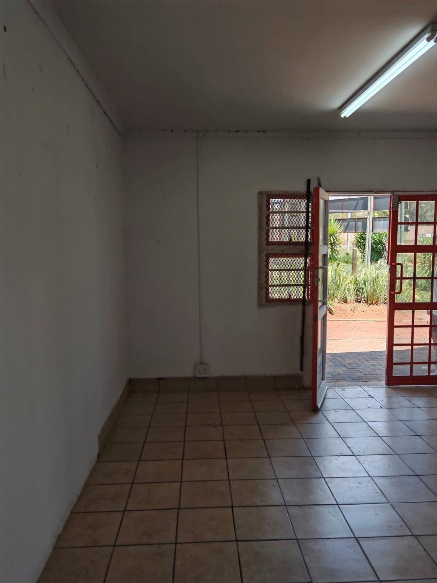 To Let commercial Property for Rent in Valhalla Gauteng