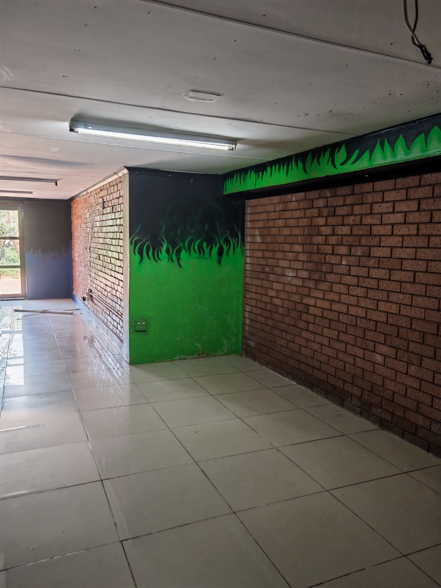 To Let commercial Property for Rent in Valhalla Gauteng