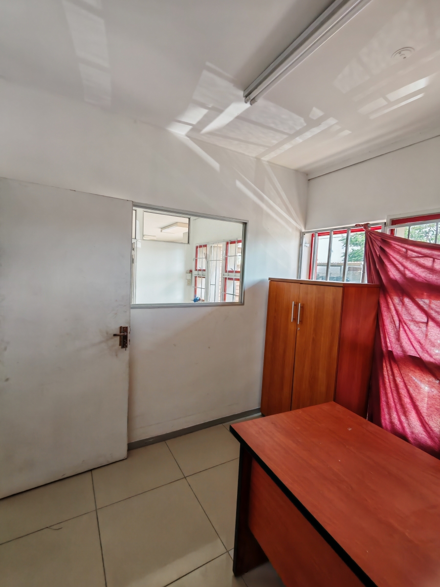 To Let commercial Property for Rent in Valhalla Gauteng