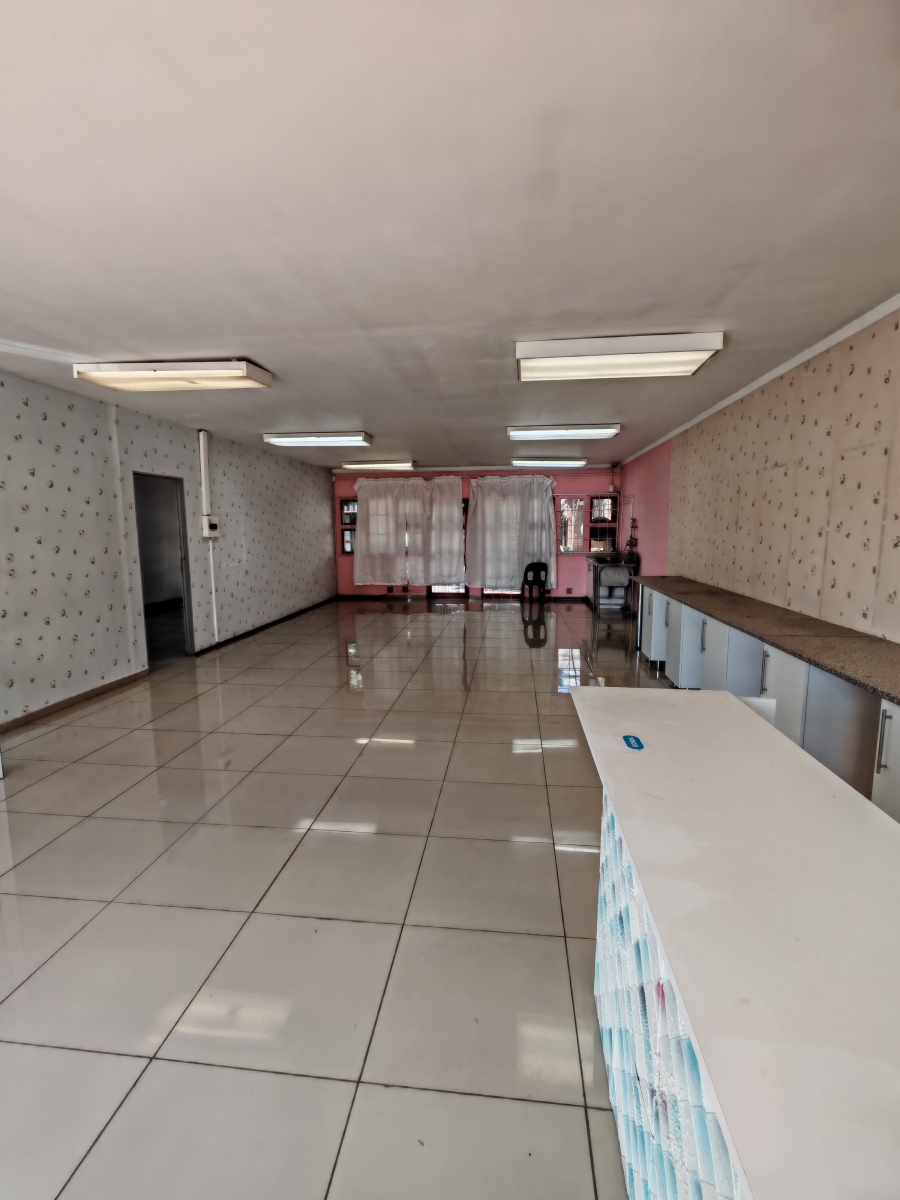 To Let commercial Property for Rent in Valhalla Gauteng