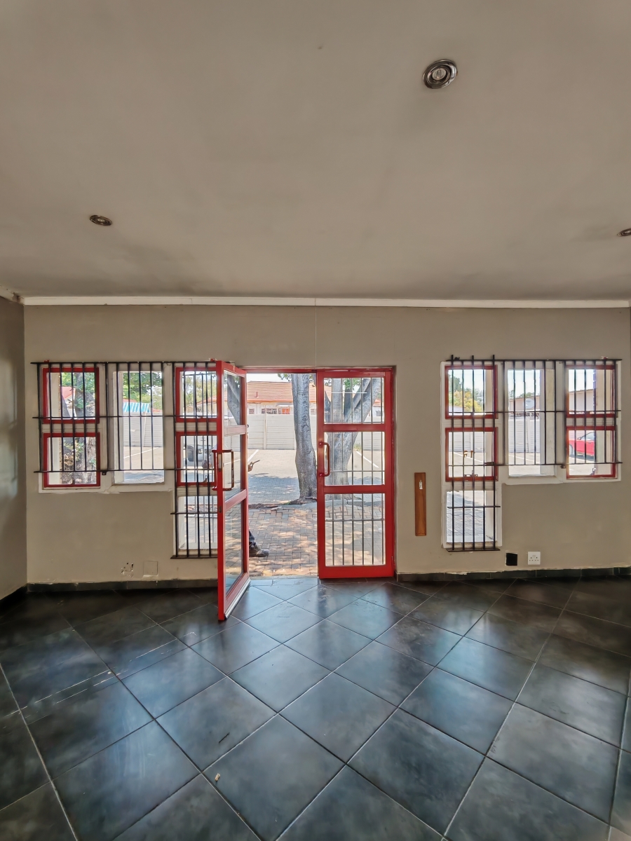 To Let commercial Property for Rent in Valhalla Gauteng