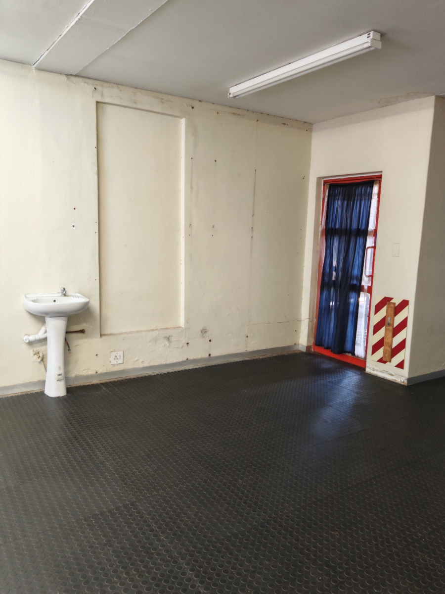 To Let commercial Property for Rent in Valhalla Gauteng