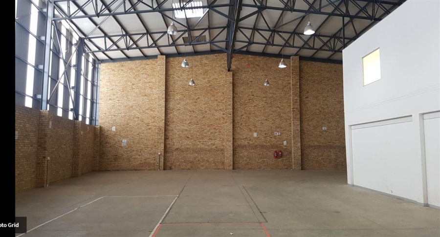 To Let commercial Property for Rent in North Riding Gauteng