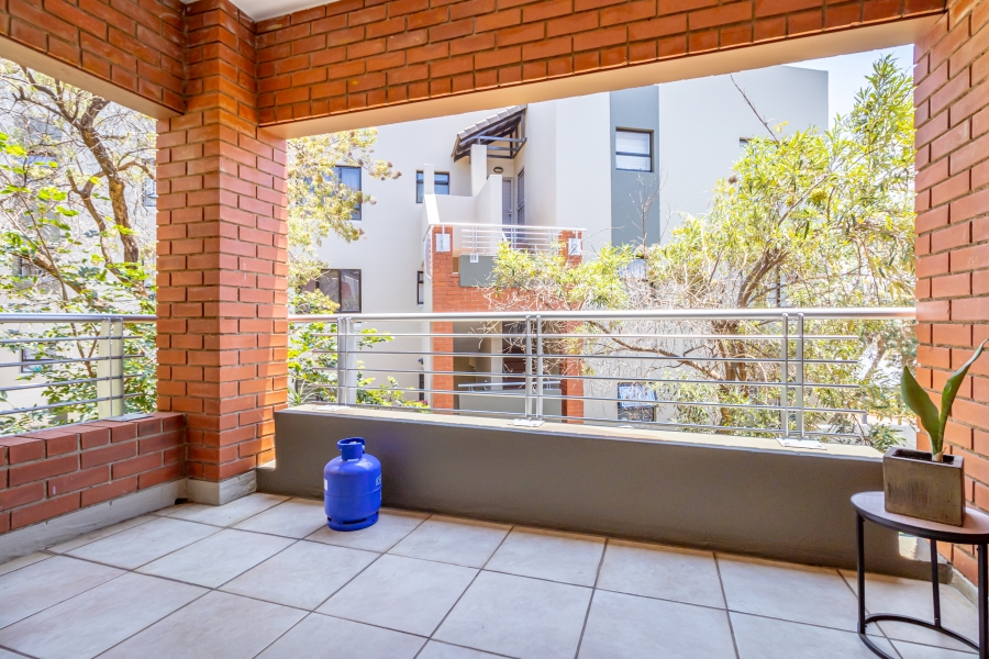 1 Bedroom Property for Sale in Lonehill Gauteng