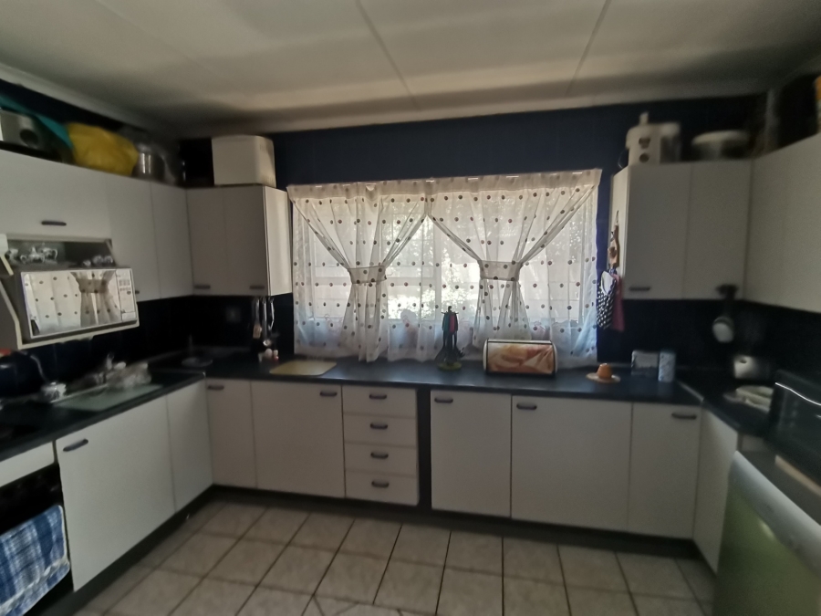 3 Bedroom Property for Sale in Mayberry Park Gauteng