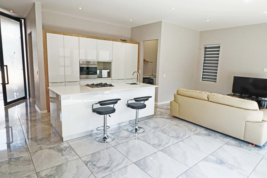 To Let 3 Bedroom Property for Rent in Bryanston Gauteng