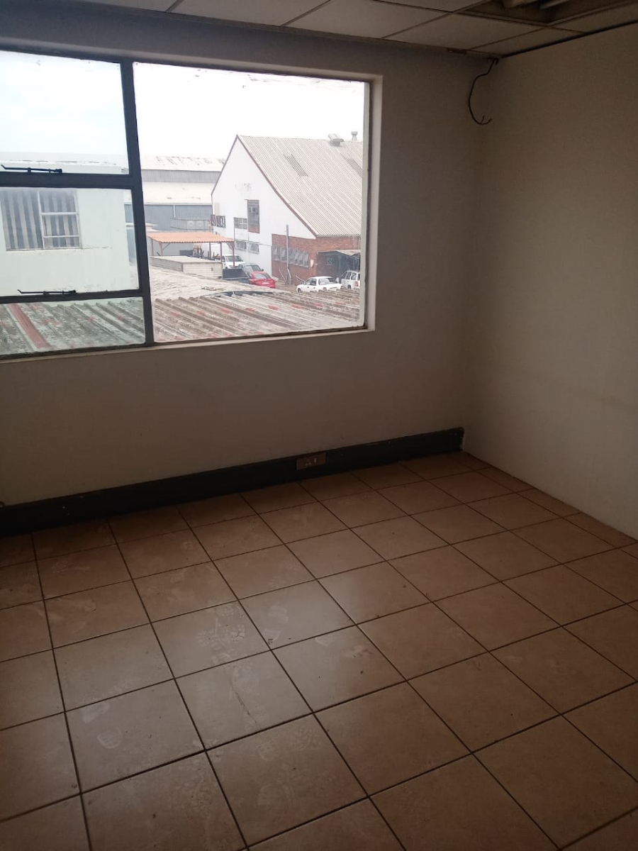 To Let commercial Property for Rent in Anderbolt Gauteng