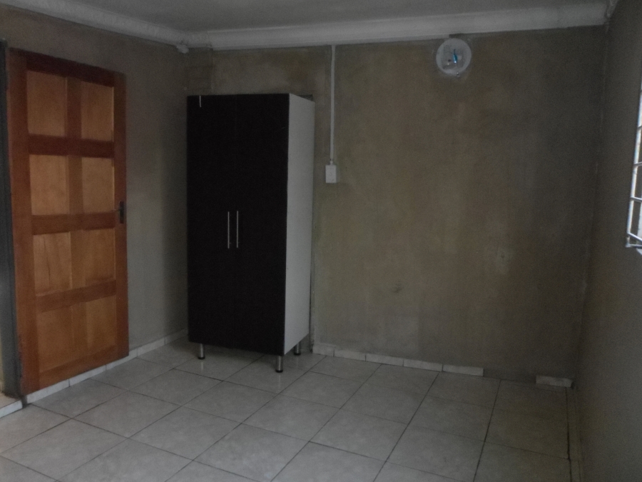 To Let 1 Bedroom Property for Rent in Vanderbijlpark SE 1 Gauteng