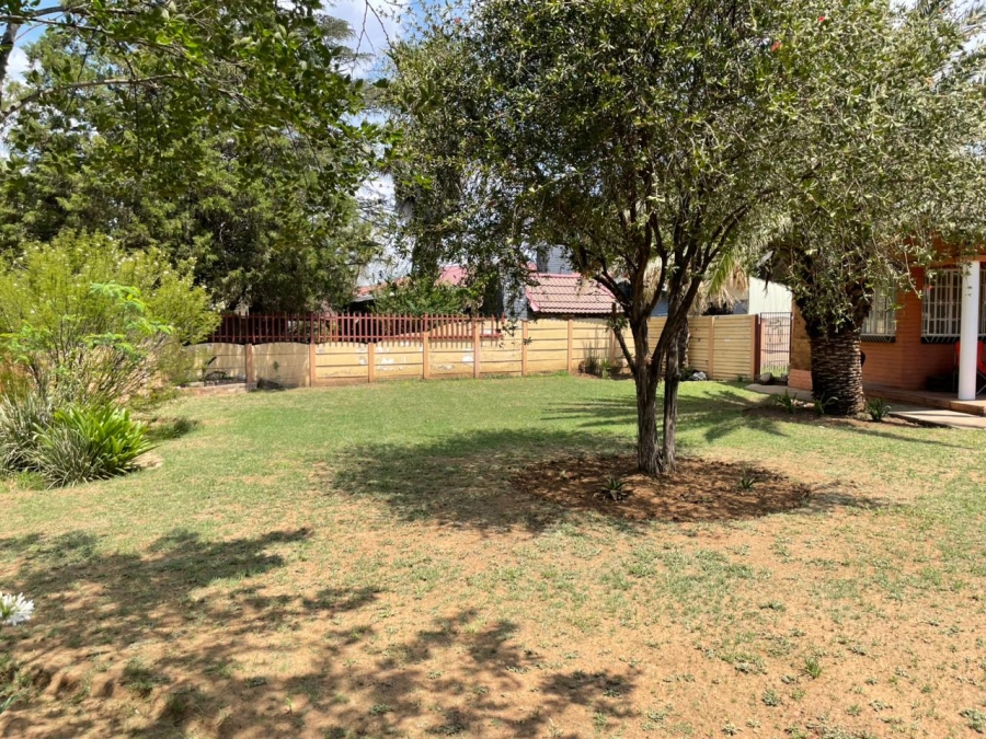 To Let 3 Bedroom Property for Rent in Vanderbijlpark CE 2 Gauteng