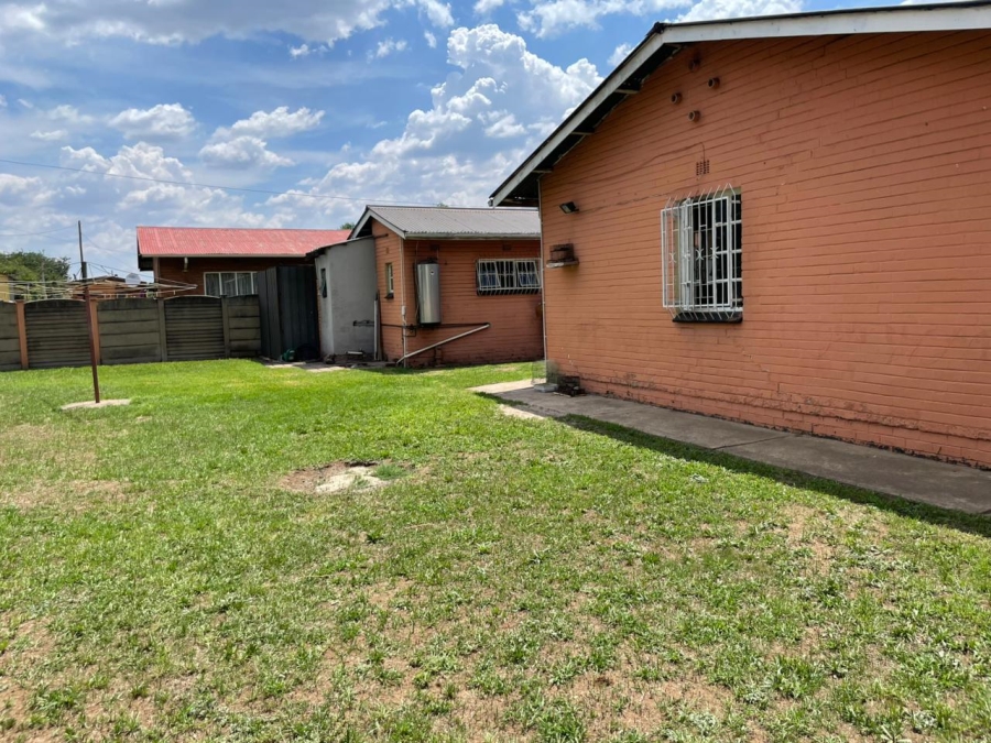 To Let 3 Bedroom Property for Rent in Vanderbijlpark CE 2 Gauteng