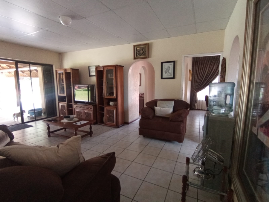 4 Bedroom Property for Sale in Three Rivers East Gauteng