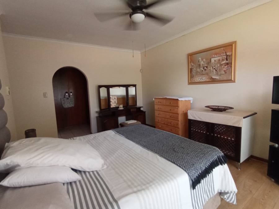 4 Bedroom Property for Sale in Three Rivers East Gauteng