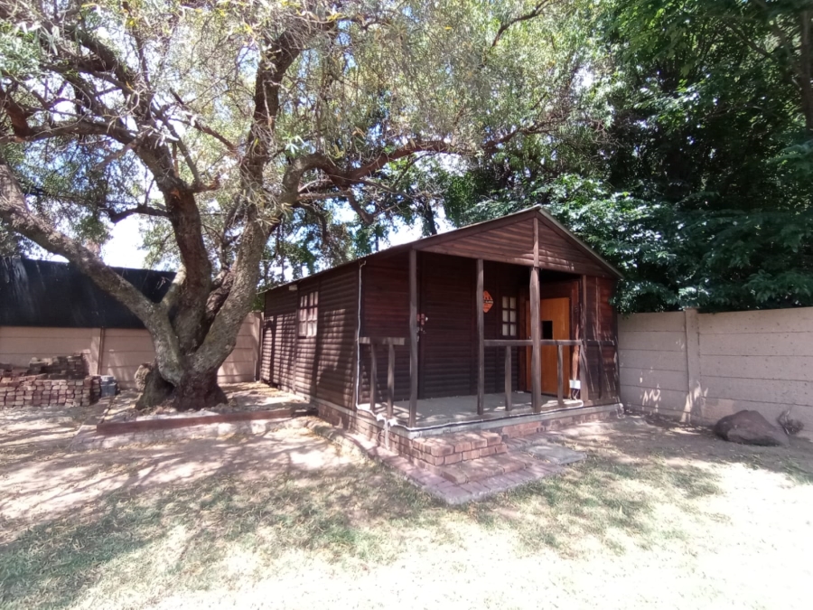 4 Bedroom Property for Sale in Three Rivers East Gauteng