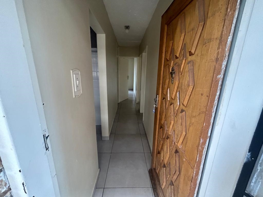 2 Bedroom Property for Sale in Silverton Gauteng