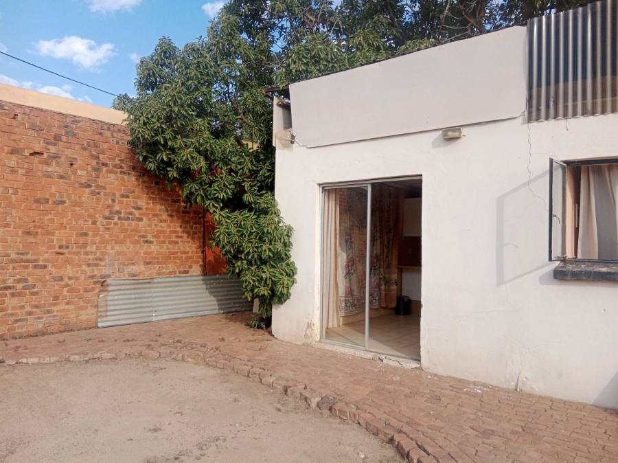 4 Bedroom Property for Sale in Booysens Gauteng