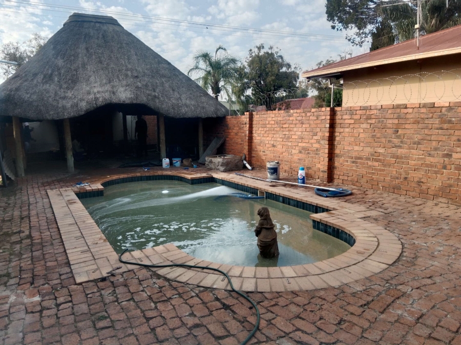 4 Bedroom Property for Sale in Booysens Gauteng