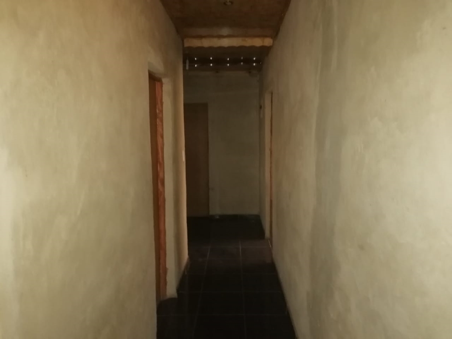 2 Bedroom Property for Sale in Polokong Gauteng