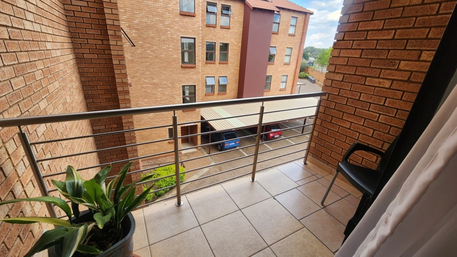 2 Bedroom Property for Sale in Montana Gauteng