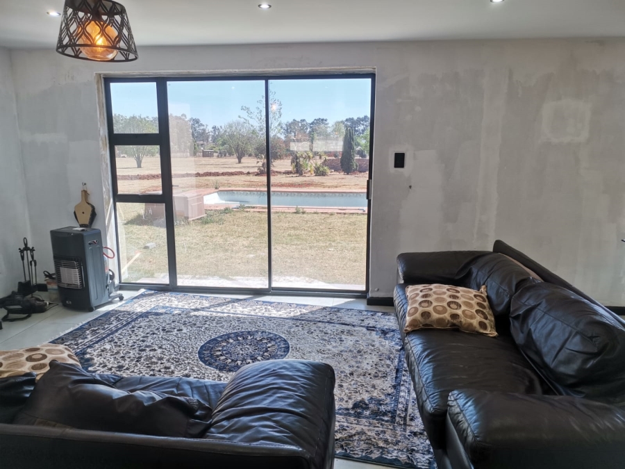 5 Bedroom Property for Sale in Benoni Orchards Ah Gauteng