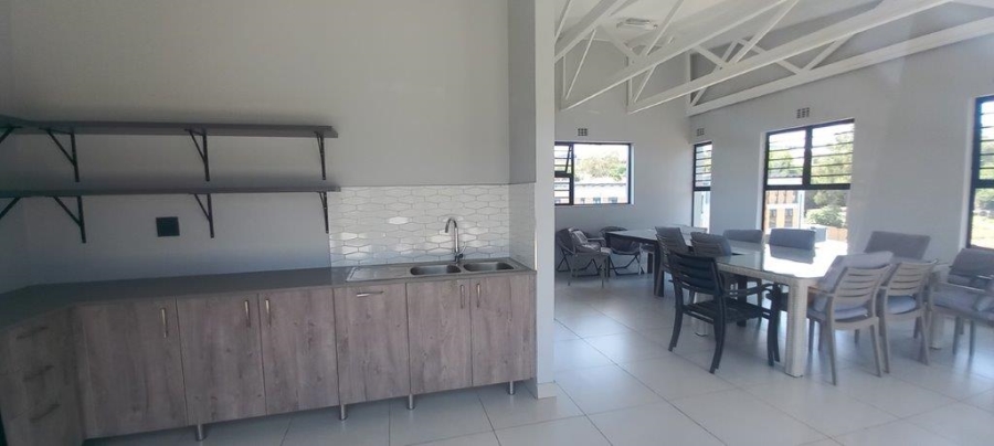 To Let 2 Bedroom Property for Rent in Ferndale Gauteng