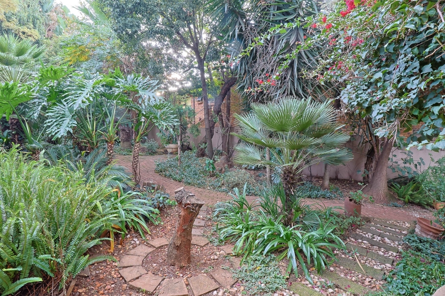 4 Bedroom Property for Sale in Mulbarton Gauteng