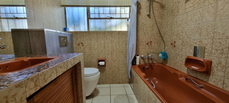 3 Bedroom Property for Sale in Sunward Park Gauteng