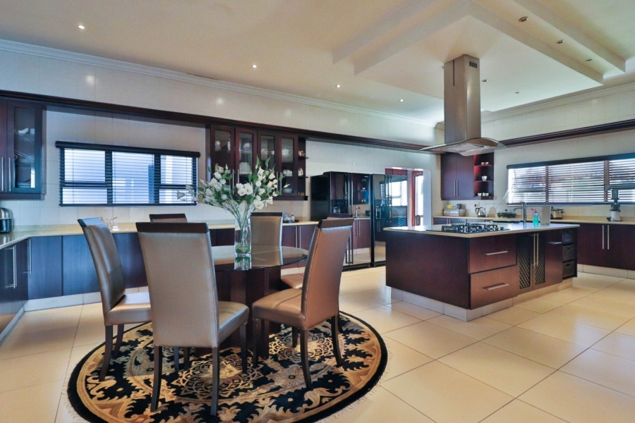 7 Bedroom Property for Sale in Parkrand Gauteng