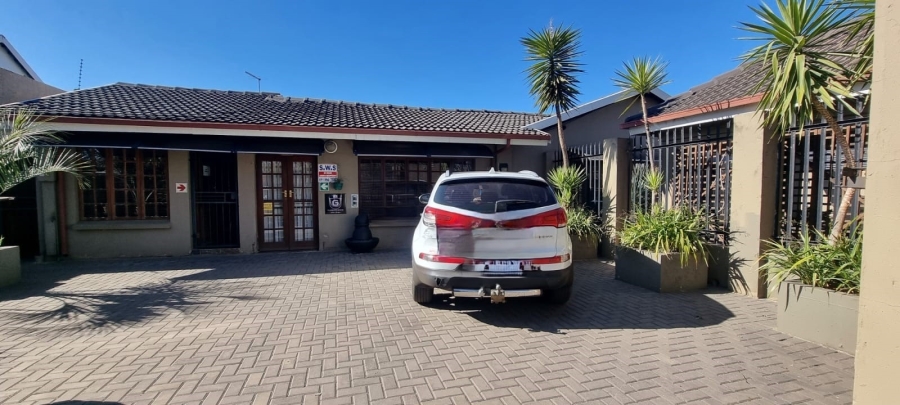 Commercial Property for Sale in Parkrand Gauteng