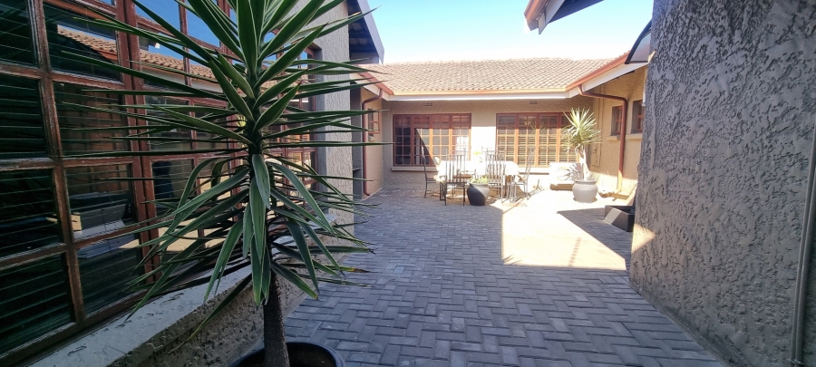 Commercial Property for Sale in Parkrand Gauteng