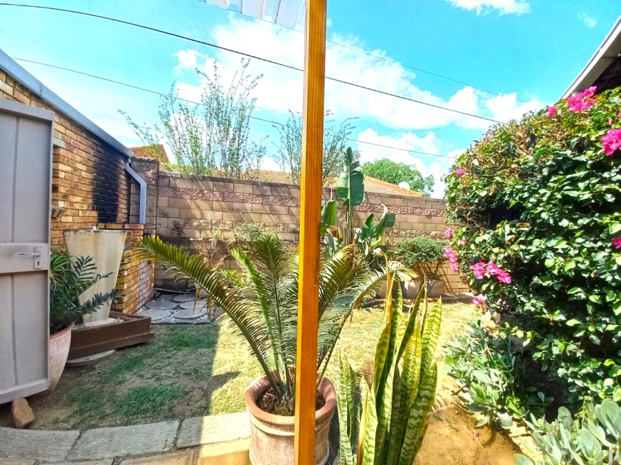 2 Bedroom Property for Sale in Dalpark Ext 1 Gauteng