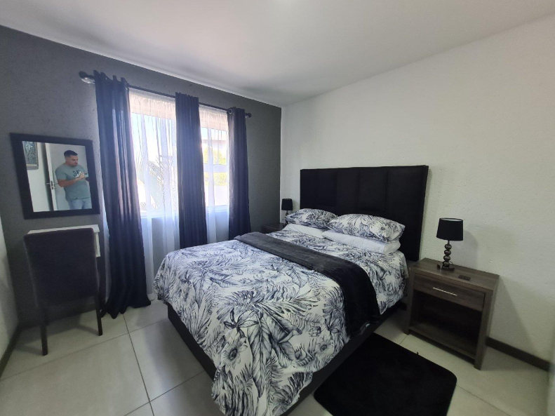 5 Bedroom Property for Sale in Sable Hills Gauteng