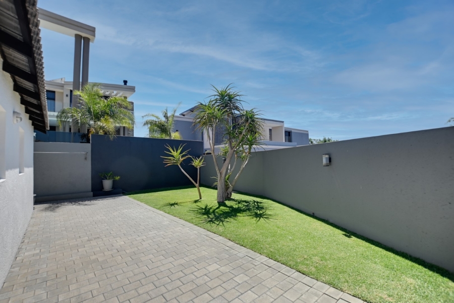 5 Bedroom Property for Sale in Sable Hills Gauteng