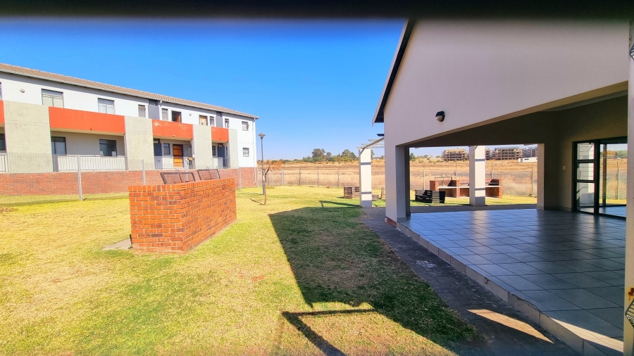 3 Bedroom Property for Sale in Noordwyk Gauteng