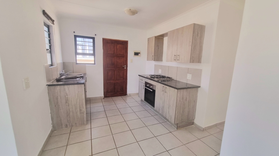 3 Bedroom Property for Sale in Noordwyk Gauteng