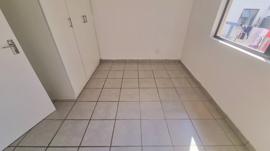 3 Bedroom Property for Sale in Noordwyk Gauteng