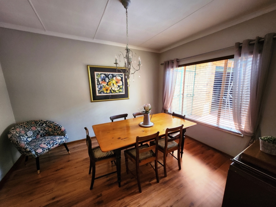 3 Bedroom Property for Sale in Eldoraigne Gauteng