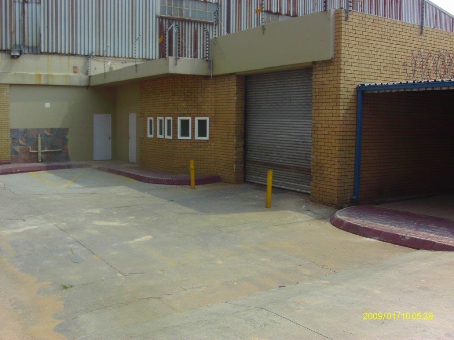 To Let commercial Property for Rent in Anderbolt Gauteng