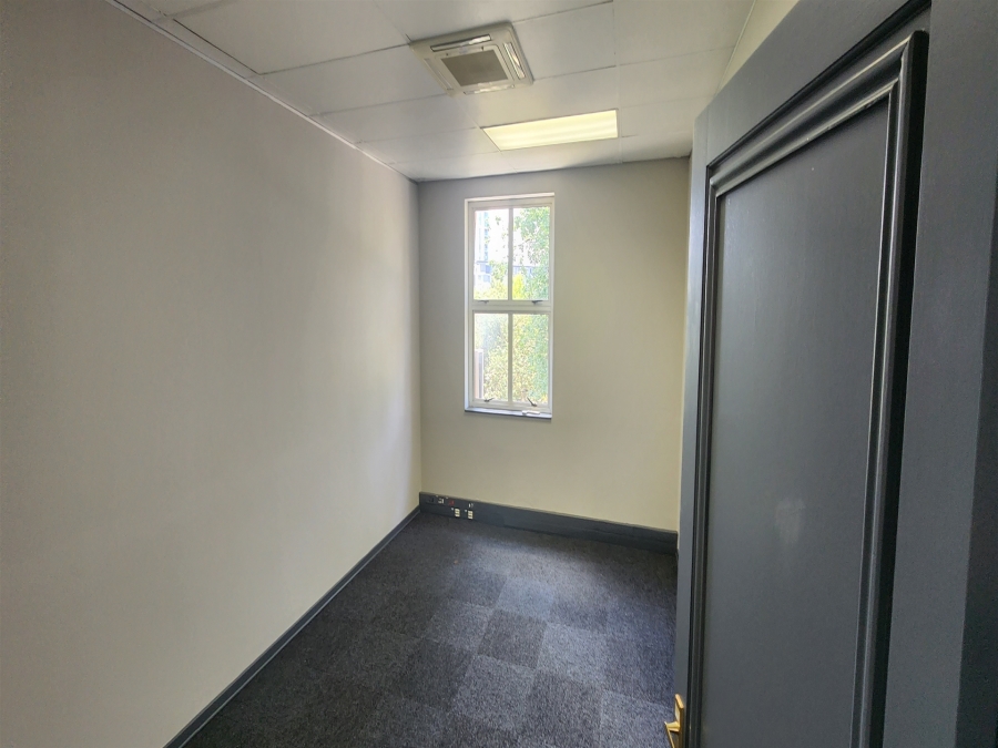 To Let commercial Property for Rent in Chislehurston Gauteng