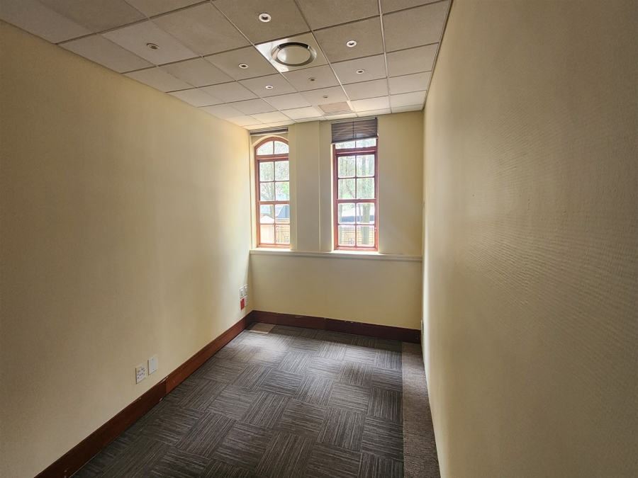 To Let commercial Property for Rent in Chislehurston Gauteng