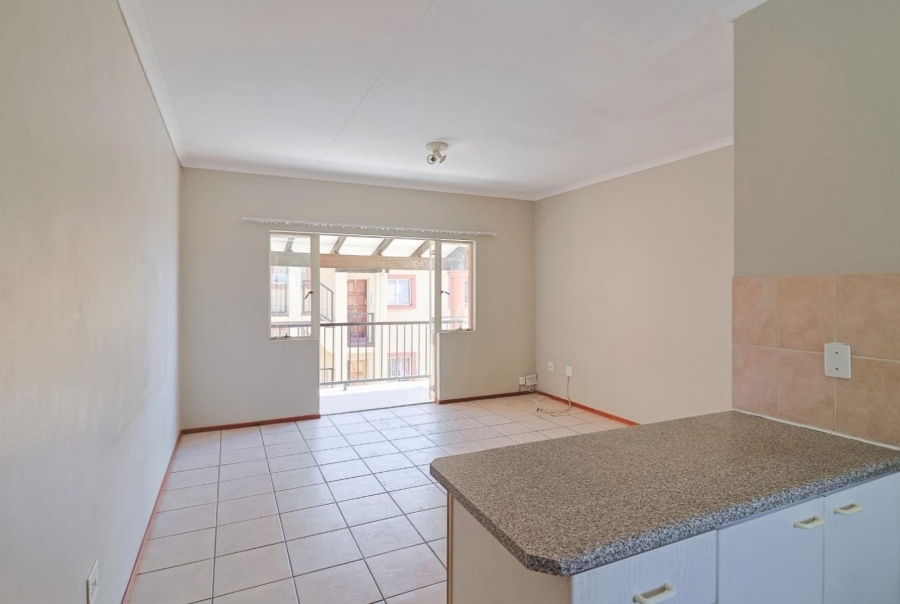 To Let 2 Bedroom Property for Rent in Sundowner Gauteng