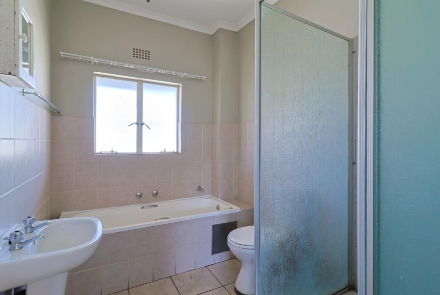 To Let 2 Bedroom Property for Rent in Sundowner Gauteng