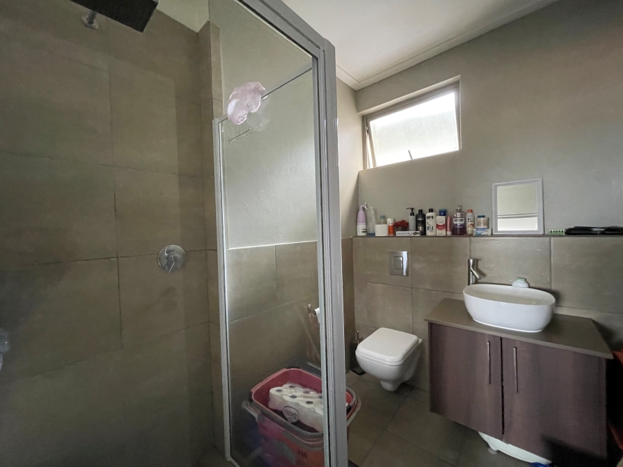 2 Bedroom Property for Sale in Bedfordview Gauteng