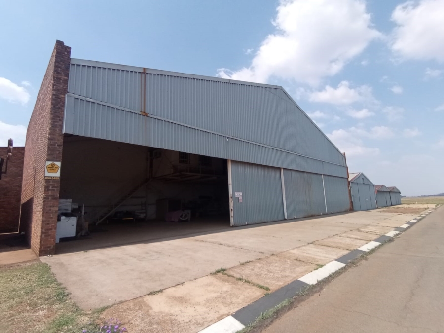 Commercial Property for Sale in Aerovaal Gauteng