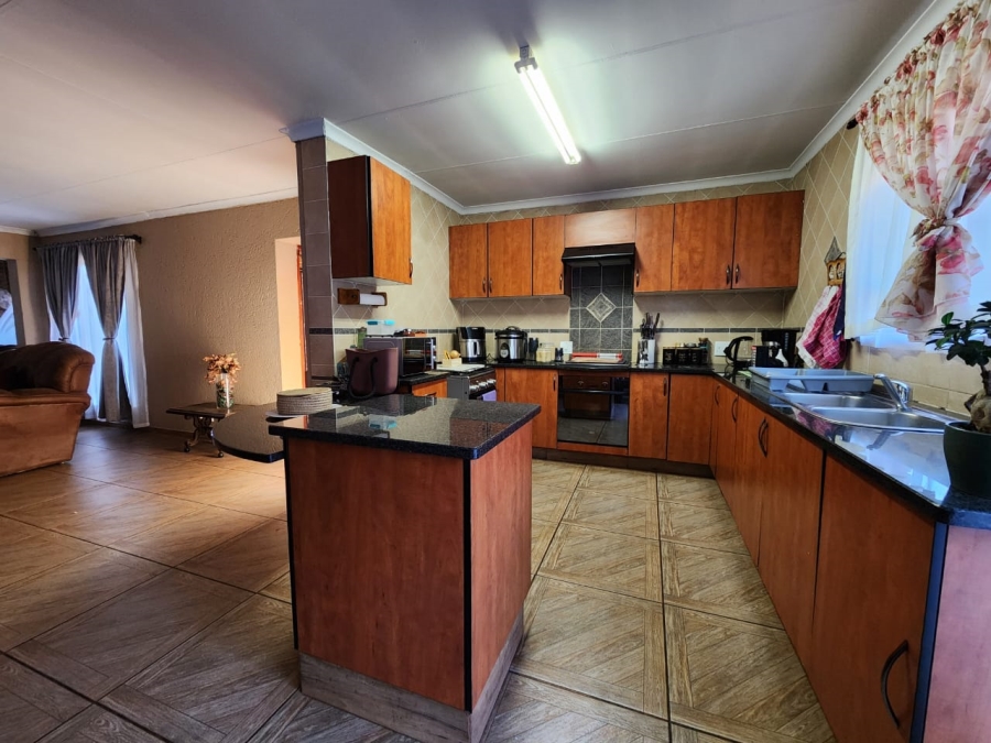 3 Bedroom Property for Sale in New State Areas Gauteng