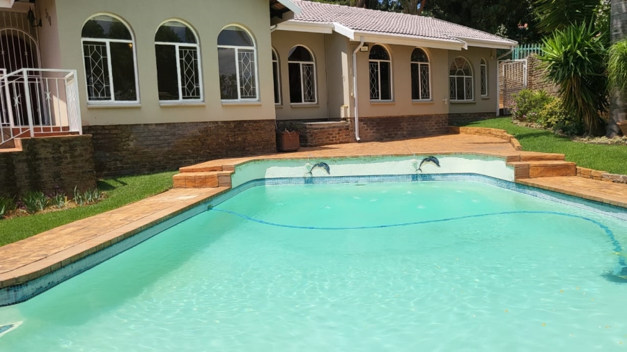 3 Bedroom Property for Sale in Helderkruin Gauteng