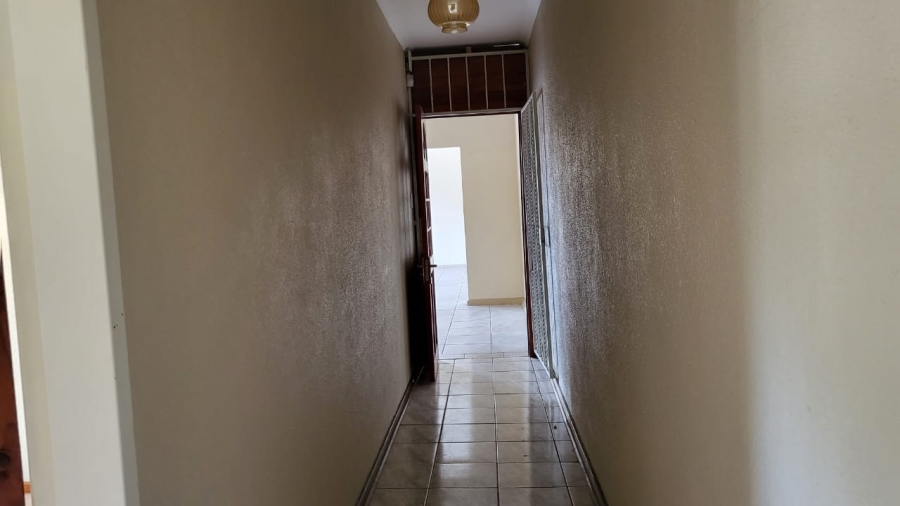 3 Bedroom Property for Sale in Helderkruin Gauteng