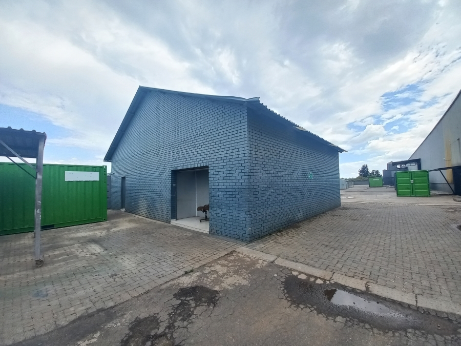 Commercial Property for Sale in Grand Central Gauteng