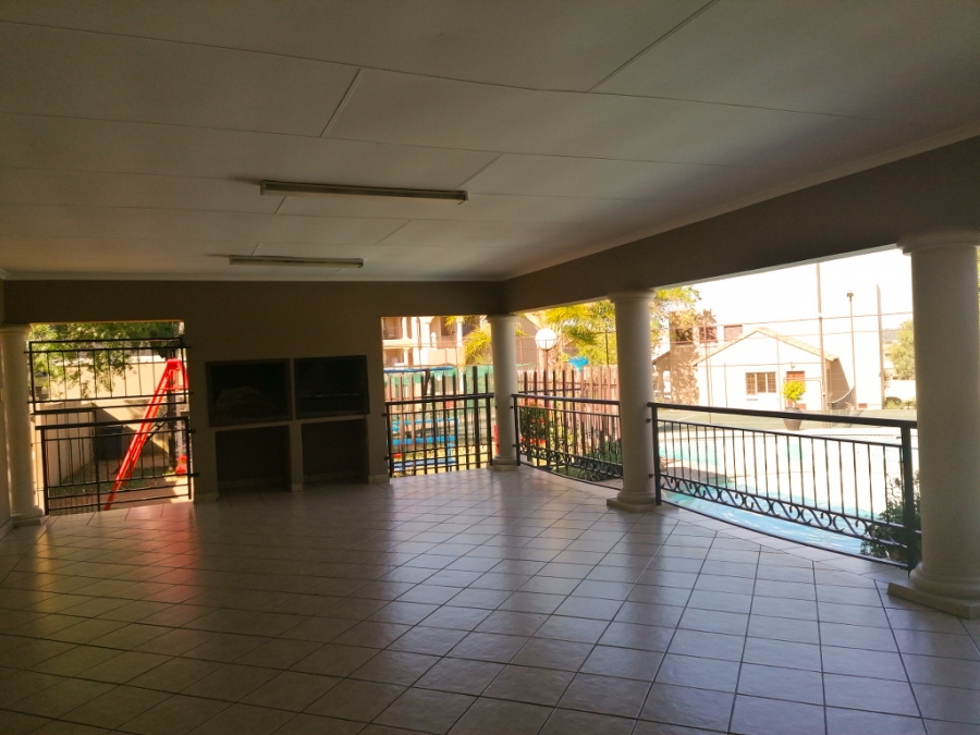 To Let 2 Bedroom Property for Rent in North Riding AH Gauteng